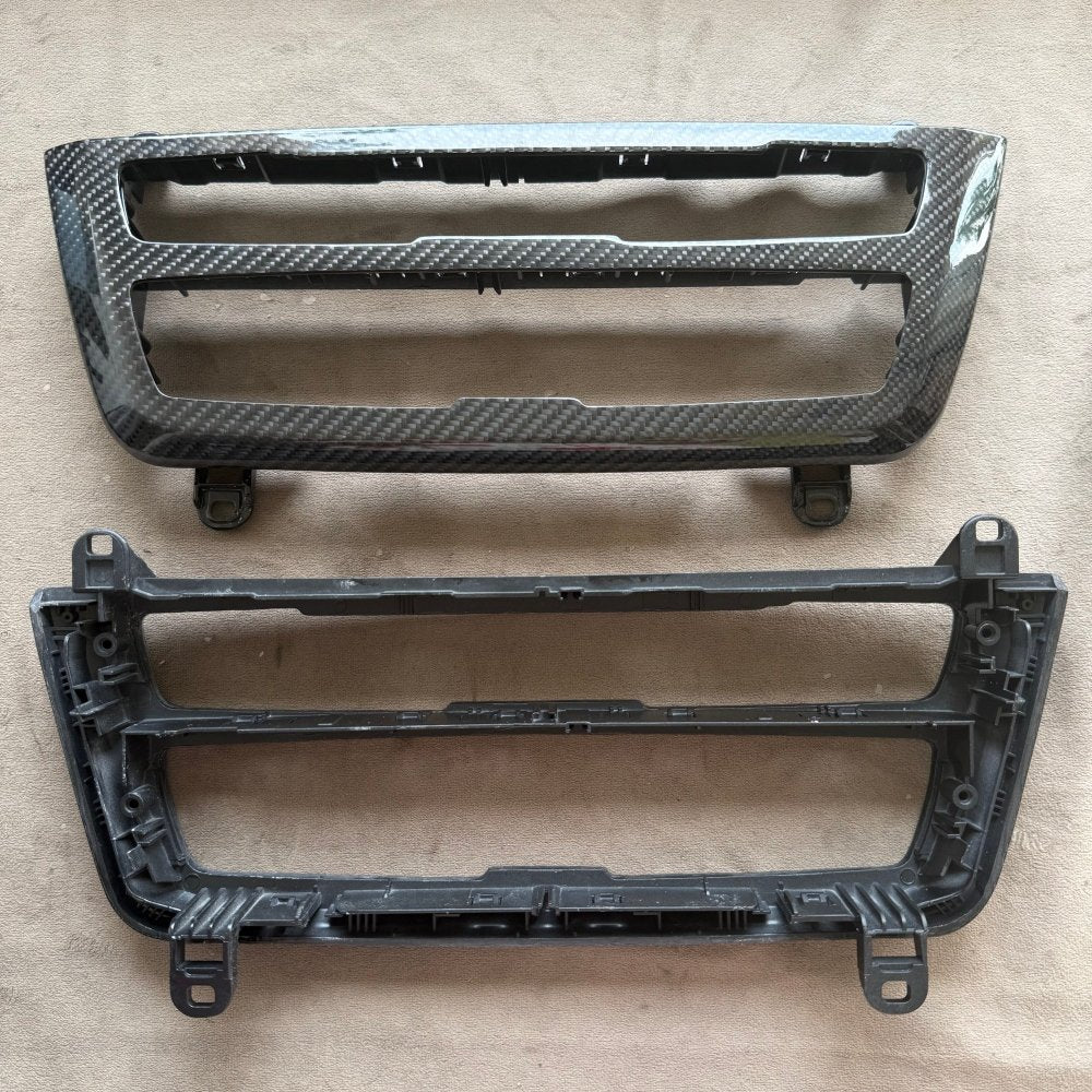 BMW F30/F35 U-shape trim panel, wet carbon finish