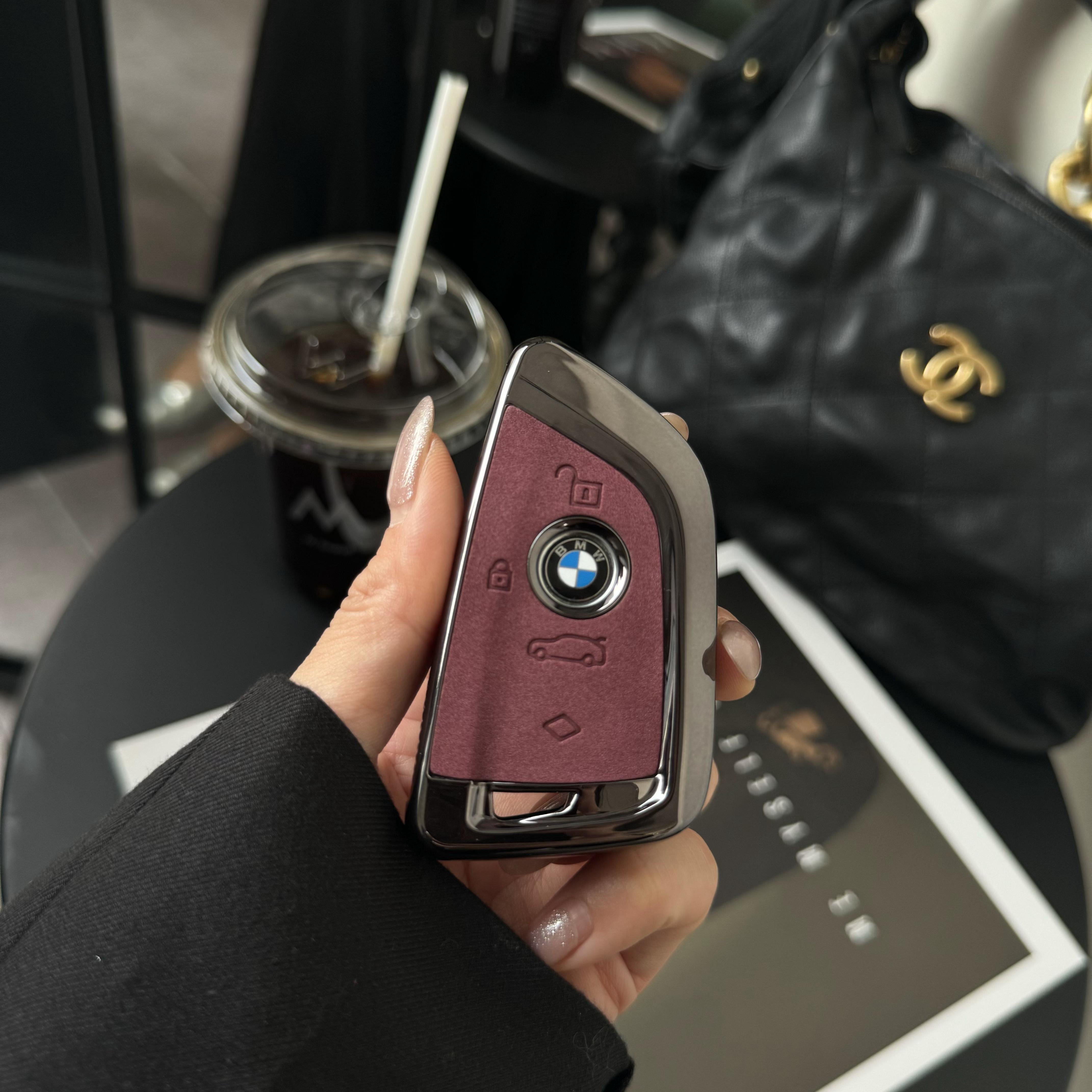 BMW G-Series key case, Dark Feather Red, Single Shell style
