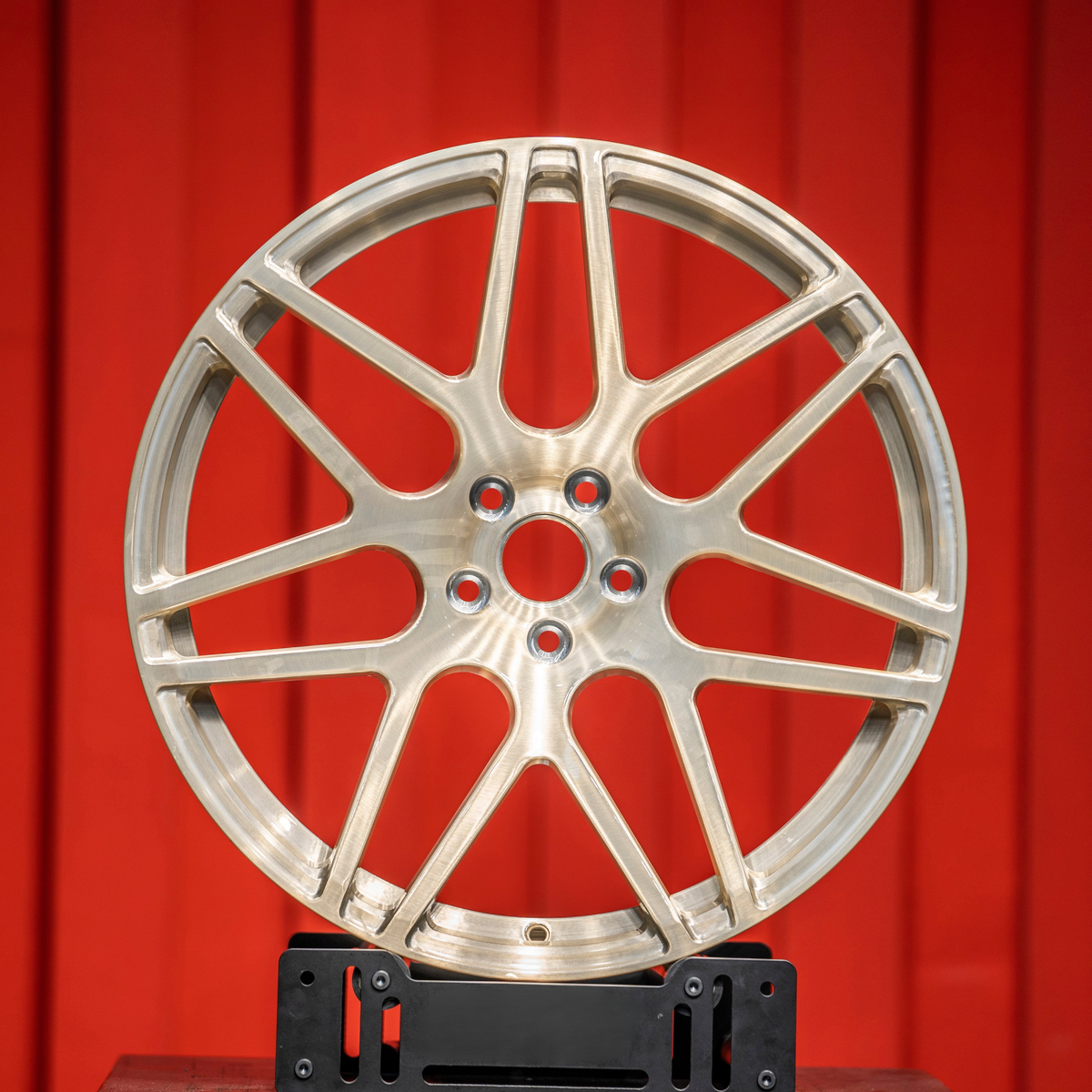 T6061 Forged Alloy Wheel – Multi-Spoke Performance Rim | Brushed Champagne Finish