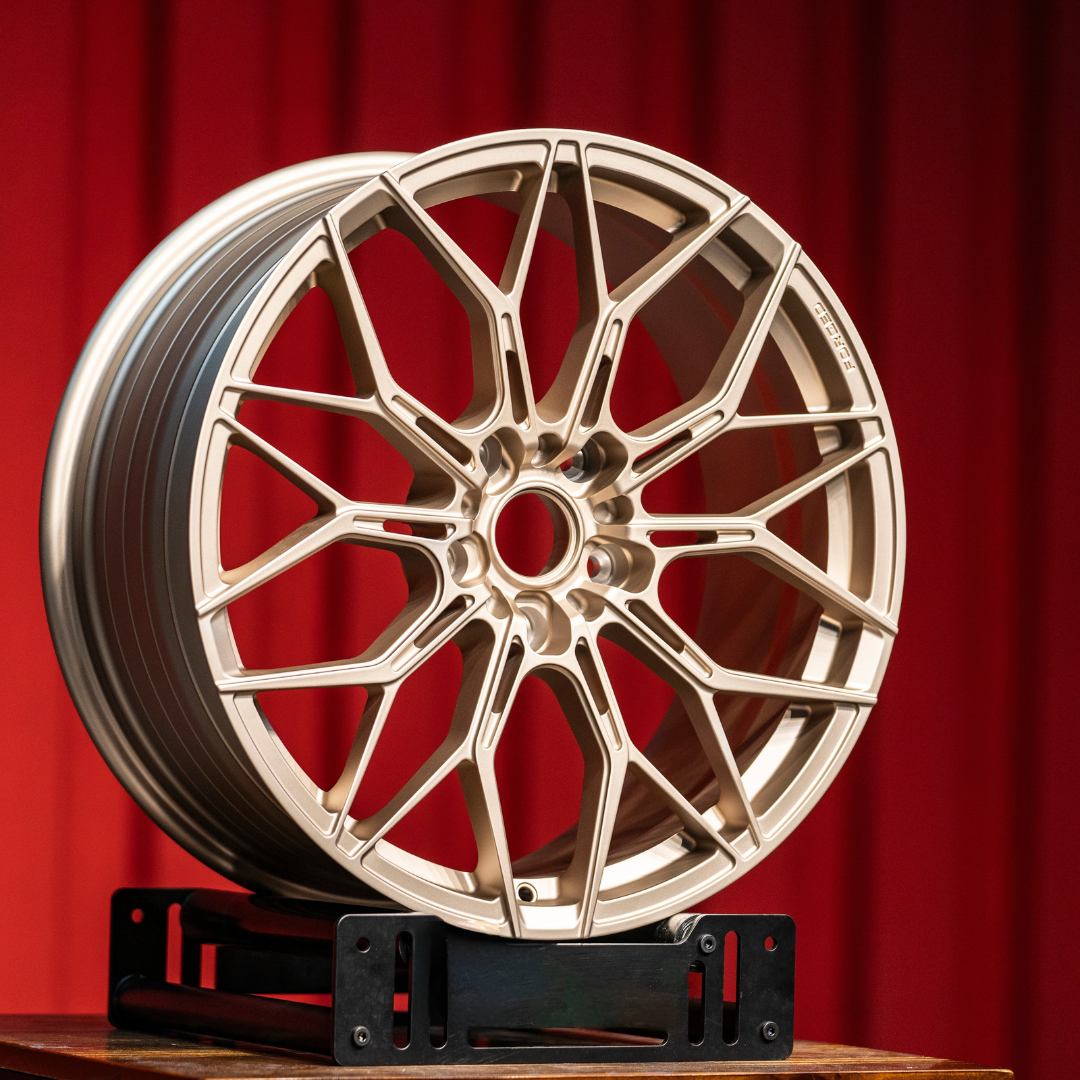 Forged Alloy Wheel – Mesh Multi-Spoke Performance Rim | Champagne Gold Finish