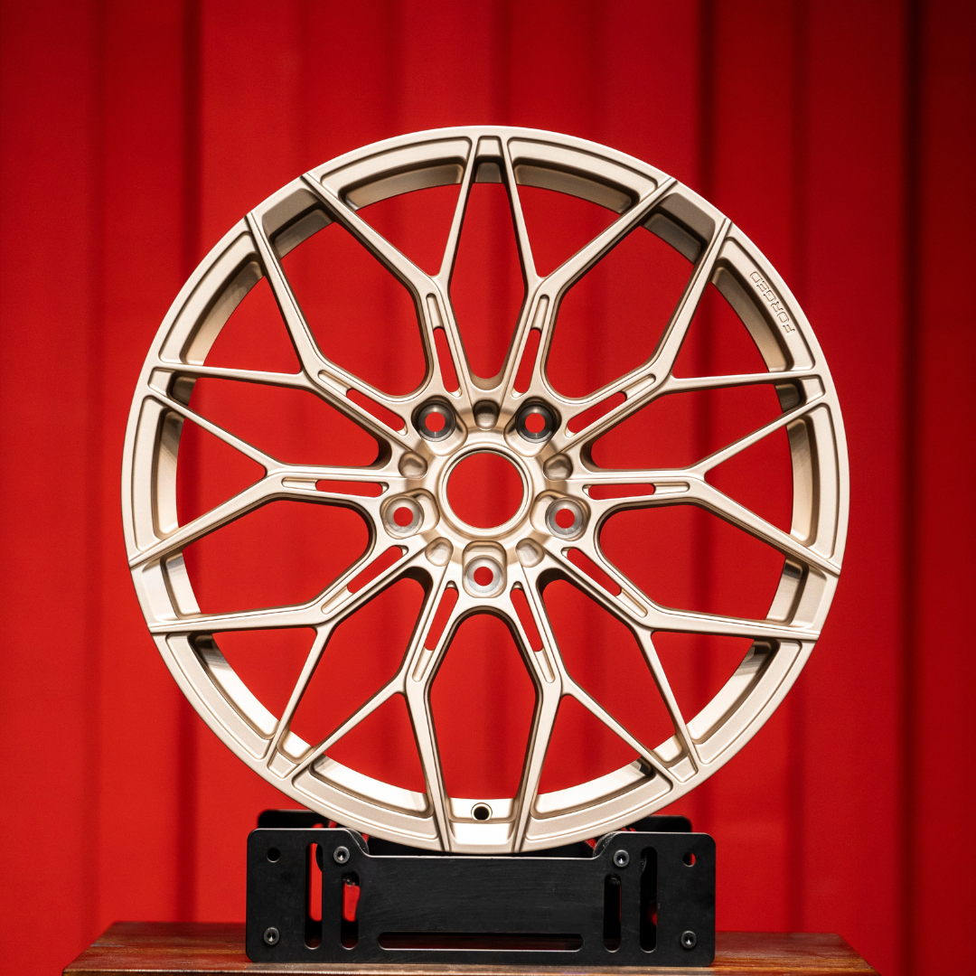 Forged Alloy Wheel – Mesh Multi-Spoke Performance Rim | Champagne Gold Finish
