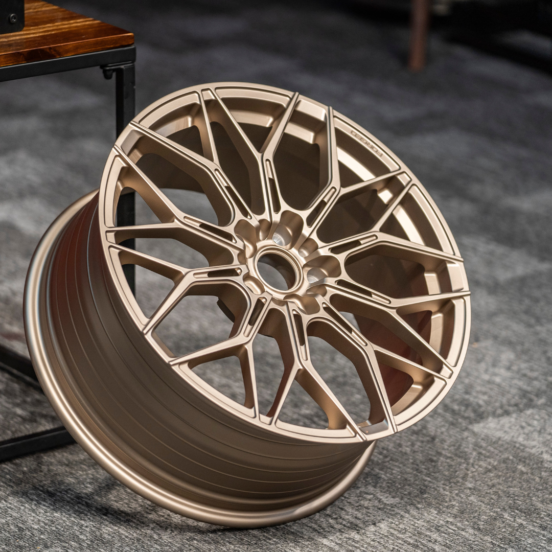 Forged Alloy Wheel – Mesh Multi-Spoke Performance Rim | Champagne Gold Finish