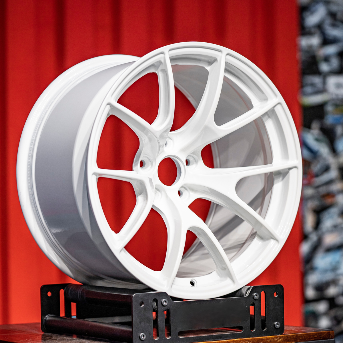 T6061 Forged Alloy Wheel – Split Multi-Spoke Performance Rim | Gloss White Finish